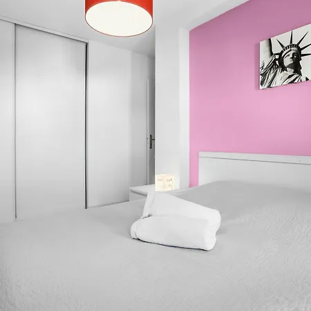 Appt 200 M De La Plein Centre Апартаменты